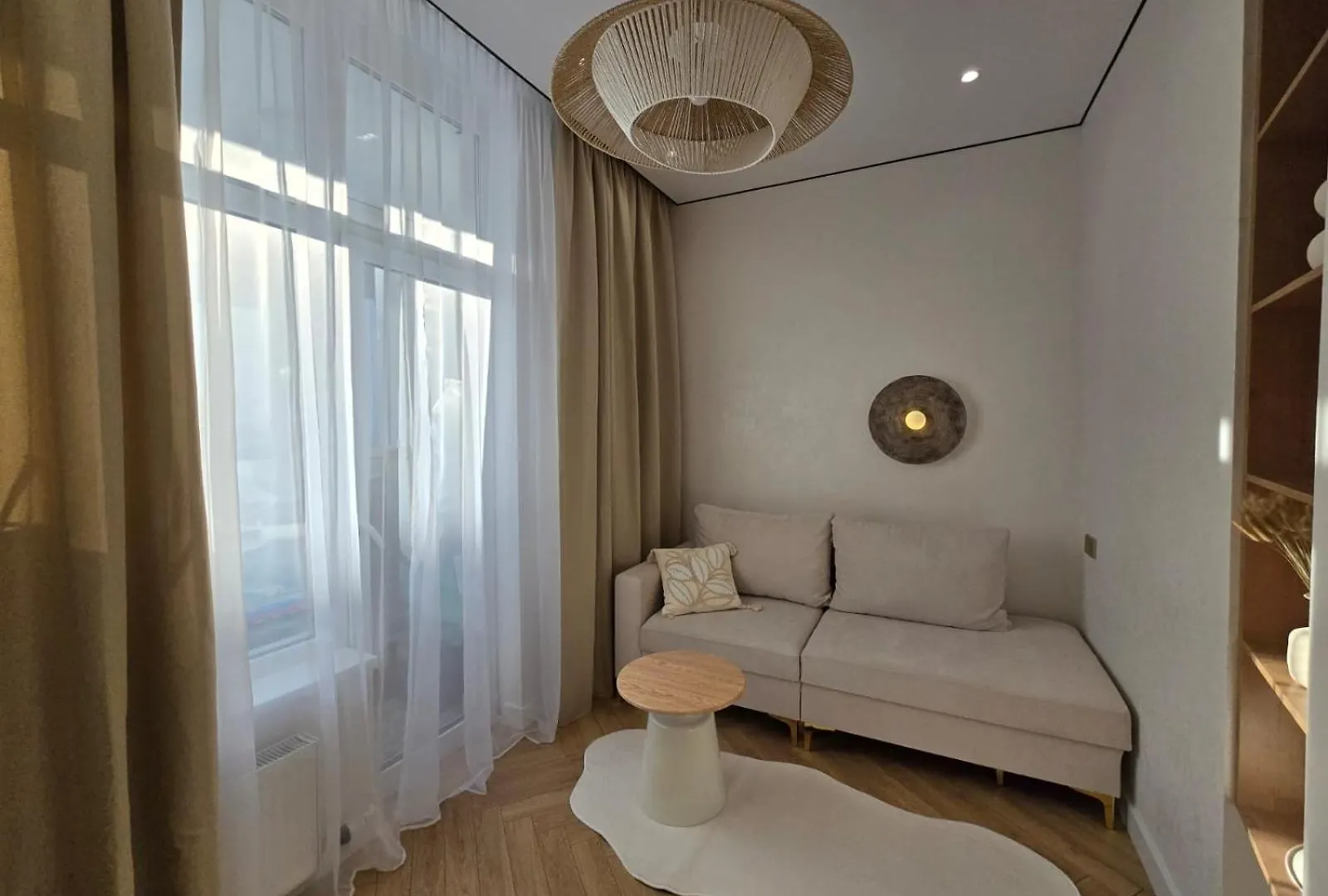 Новые Апартаменты Хан Шатыр Зеленый Квартал Nur-Sultan  Apartment